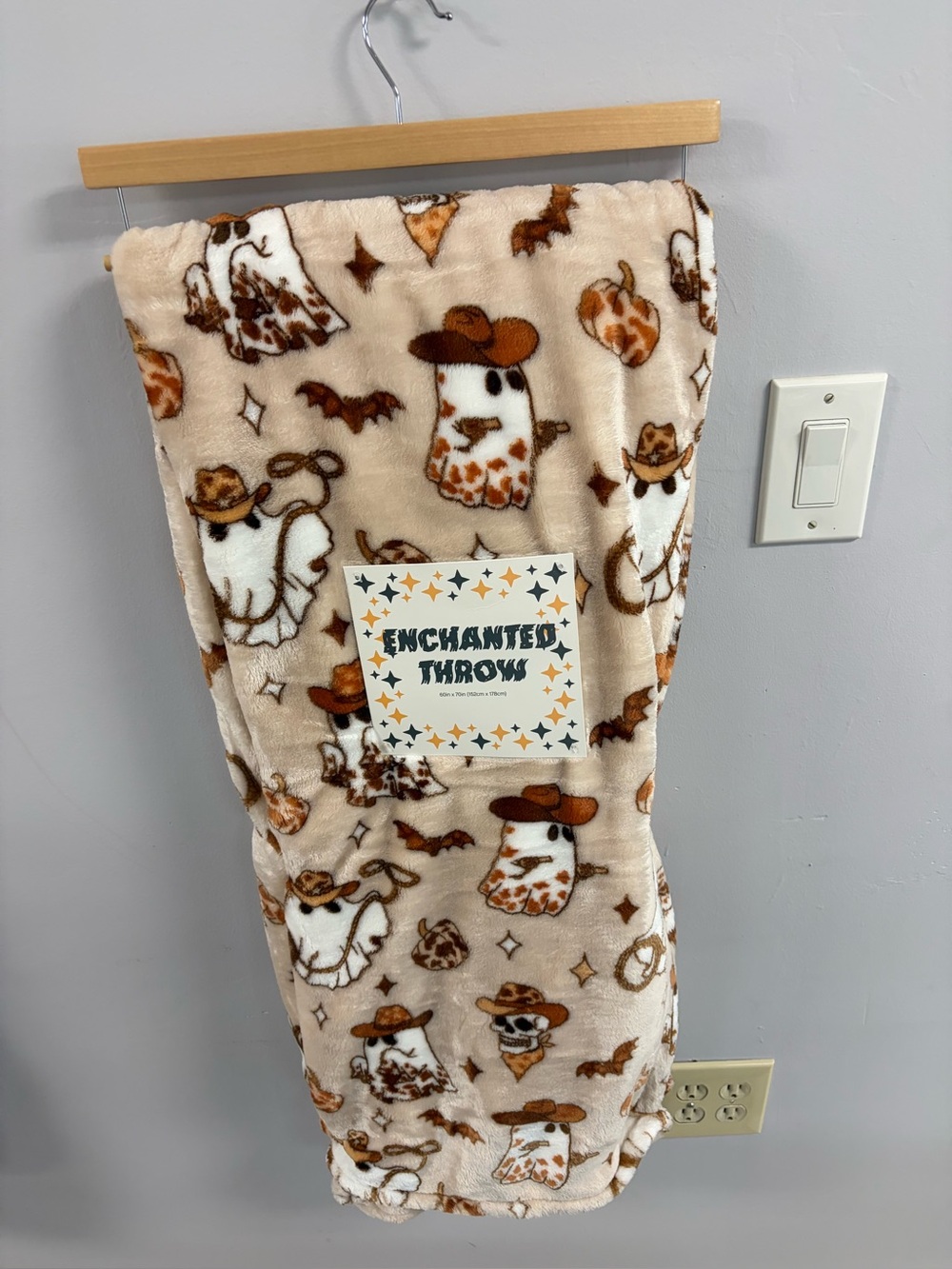 Beige Cowboy Ghost Plush Throw Blanket